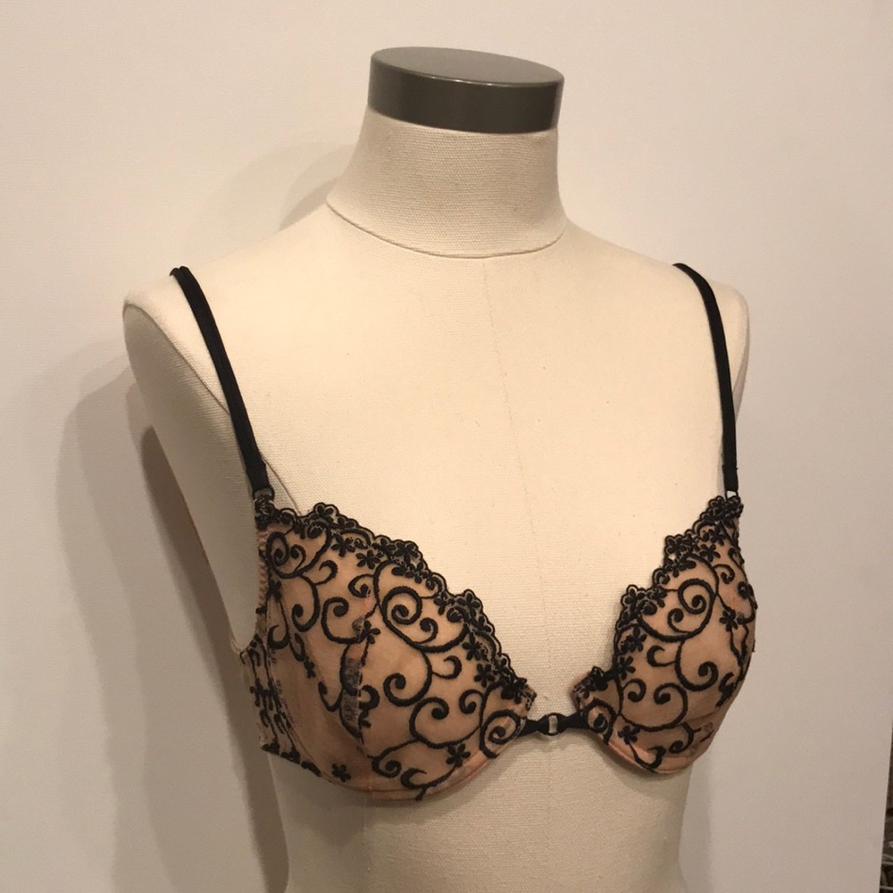 Beautiful Sexy Lacy Victoria’s Secret Bra